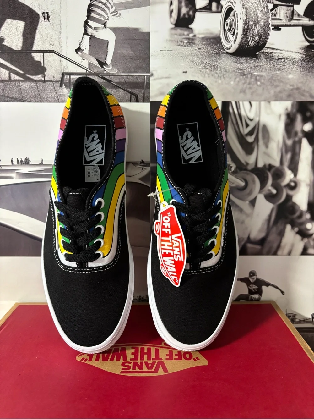 Vans Authentic sz 9.5 Men’s 11.0 Women